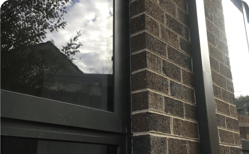 Window Caulking 3 Image 1 1